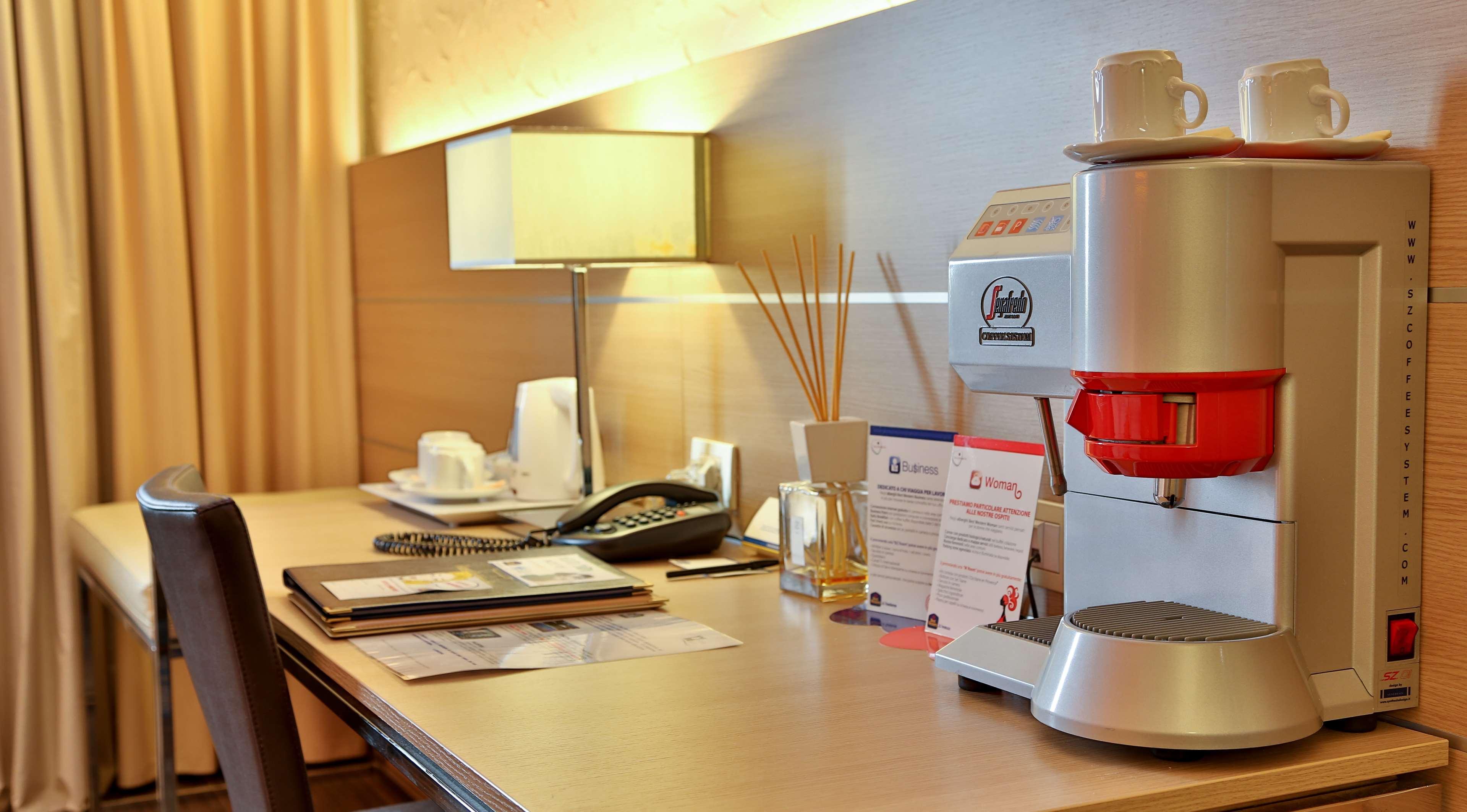 Best Western Plus Soave Hotel Сан Бонифацио Екстериор снимка